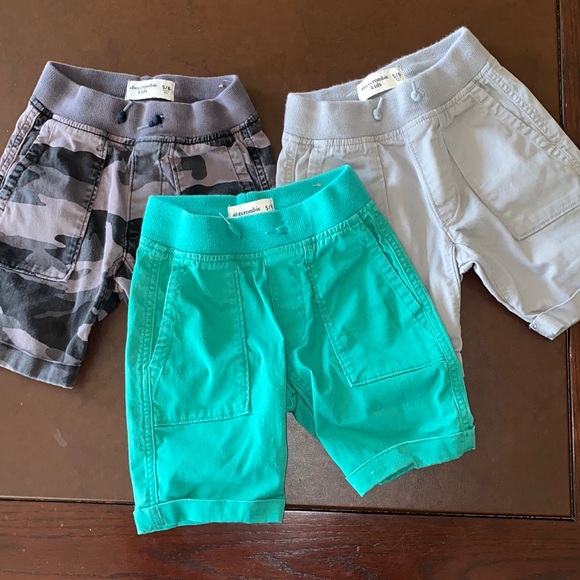 Abercrombie Kids 5/6 (3) shorts